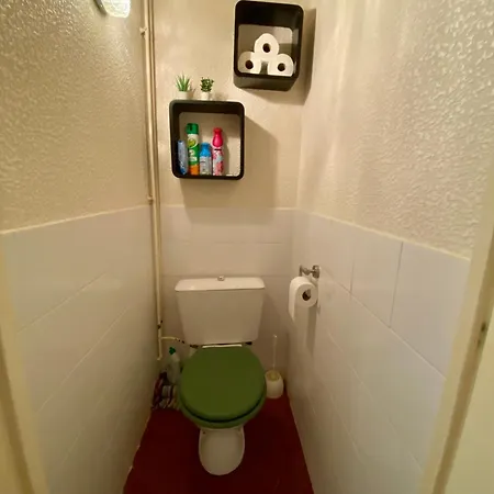 Дом отдыха Maison Au Calme Dans La Pinede *