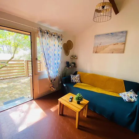 Maison Au Calme Dans La Pinede *